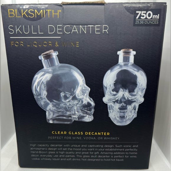 **UNOPENED** BLKSMITH Skull Decanter 750 mL 💀 ☠️ - Picture 2 of 6